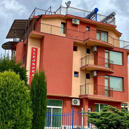 Eleonora 3*